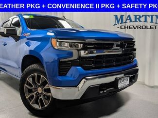 Certified 2023 Chevrolet Silverado 1500 LT w/ Z71 Off-Road Package AWD/4WD video 1