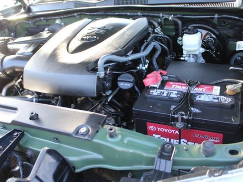 Certified 2021 Toyota Tacoma SR5 w/ Technology Package RWD image 56