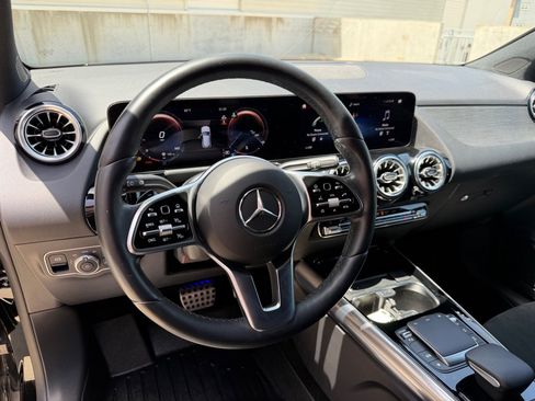 Used 2023 Mercedes-Benz GLA 250 4MATIC image 12