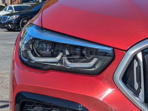 Used 2023 BMW X6 xDrive40i w/ M Sport Package image 31