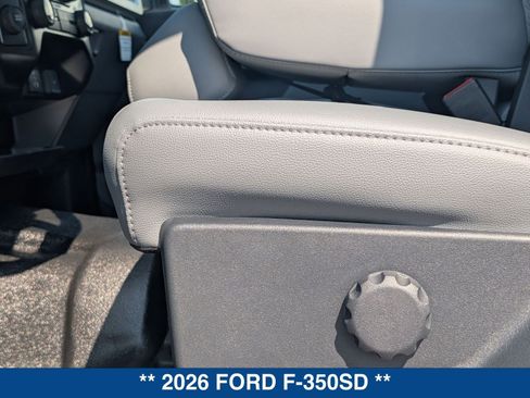 New 2026 Ford F350 XL w/ XL Chrome Package RWD image 26