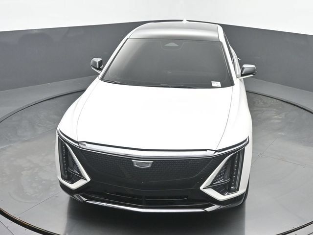 Certified 2024 Cadillac Lyriq Sport w/ LPO, Floor Liner Package AWD/4WD image 36