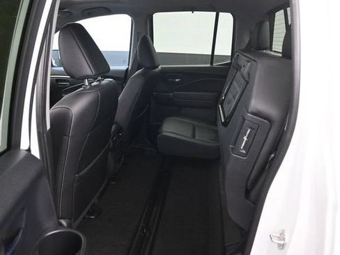 Certified 2025 Honda Ridgeline RTL image 26