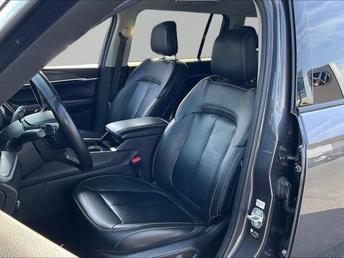 Used 2021 Jeep Grand Cherokee L Limited RWD image 21