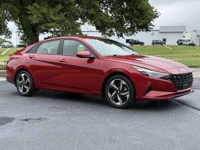 Used 2023 Hyundai Elantra SEL w/ Convenience Package