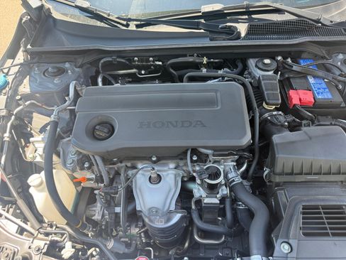 Used 2025 Honda Civic Sport image 20