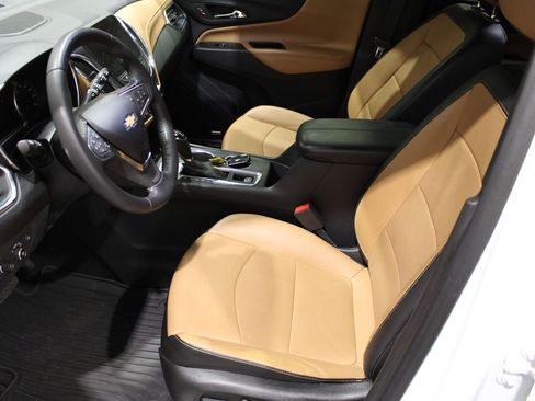 Used 2021 Chevrolet Equinox Premier image 19