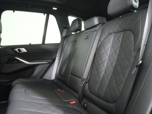 Certified 2025 BMW X5 xDrive40i w/ Premium Package image 16