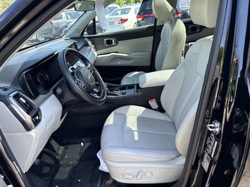 Used 2023 Kia Sorento S w/ Panoramic Sunroof Package AWD/4WD image 14