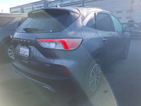 Certified 2022 Ford Escape SEL w/ Technology Package image 11