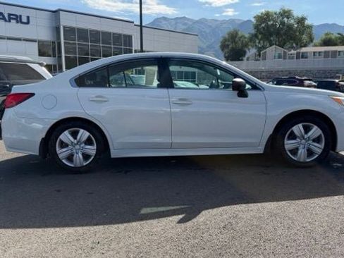 Used 2015 Subaru Legacy 2.5i AWD/4WD image 2