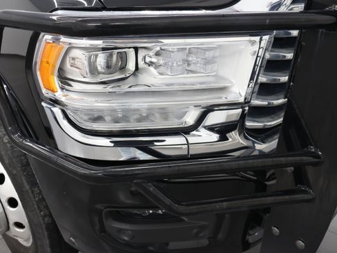 Used 2021 RAM 3500 Limited image 27