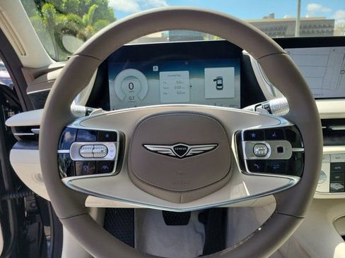 Used 2025 Genesis G90 3.5T AWD/4WD image 25