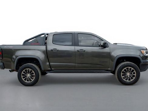 Used 2017 Chevrolet Colorado ZR2 w/ LPO, Premium Interior Package AWD/4WD image 5