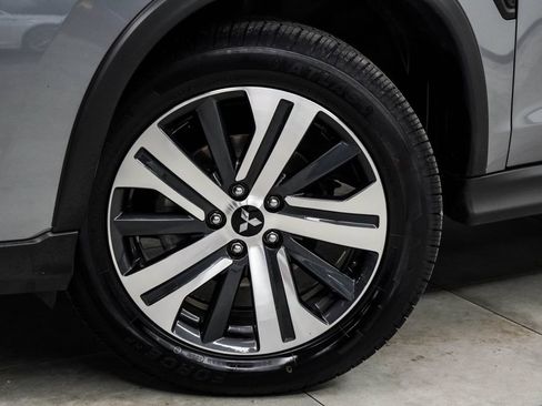 Used 2024 Mitsubishi Outlander Sport ES AWD/4WD image 3