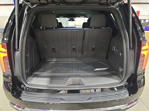 New 2026 Chevrolet Tahoe LT w/ Comfort Package image 13