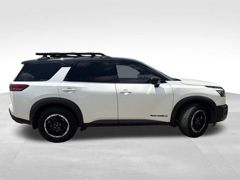 Certified 2024 Nissan Pathfinder Rock Creek AWD/4WD image 9