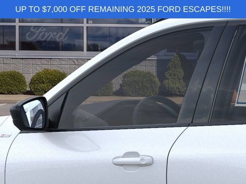 New 2025 Ford Escape ST-Line w/ Tech Pack #1 AWD/4WD image 20