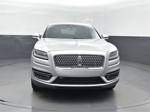 Used 2019 Lincoln Nautilus Select image 38