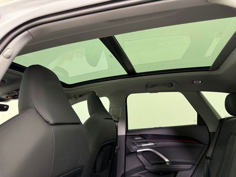 New 2025 Audi Q5 Premium Plus image 16