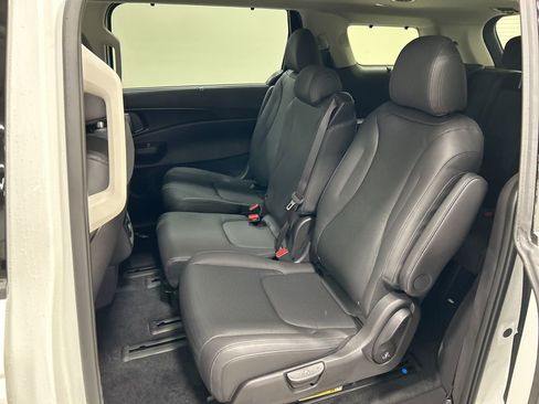 New 2026 Kia Carnival SX Prestige image 26