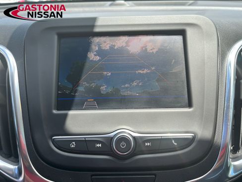 Used 2021 Chevrolet Equinox LT image 31