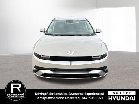 New 2026 Hyundai Ioniq 5 SEL image 3