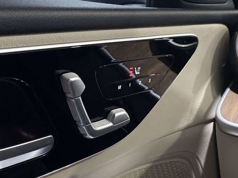 Used 2023 Mercedes-Benz C 300 4MATIC Sedan image 10