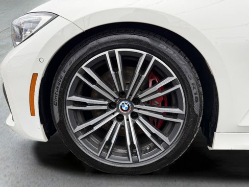 Used 2021 BMW M340i xDrive M340i xDrive w/ Executive Package image 18