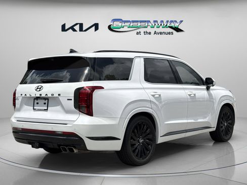 Used 2024 Hyundai Palisade Calligraphy AWD/4WD image 6