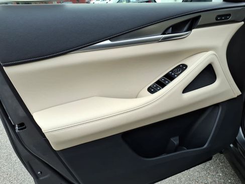 Certified 2023 INFINITI QX60 Luxe AWD/4WD image 10