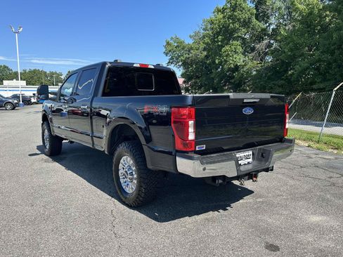 Used 2022 Ford F250 XLT w/ XLT Premium Package AWD/4WD image 4