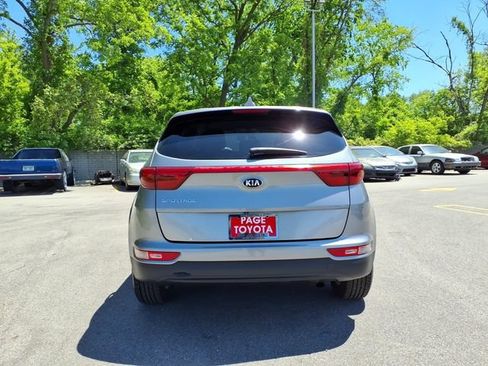Used 2019 Kia Sportage LX AWD/4WD image 6