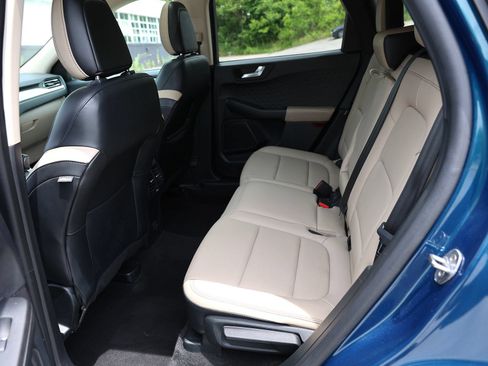 Used 2020 Ford Escape SEL AWD/4WD image 21