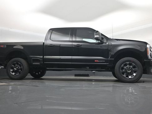 Used 2023 Ford F250 Lariat w/ Sport Appearance Package image 58