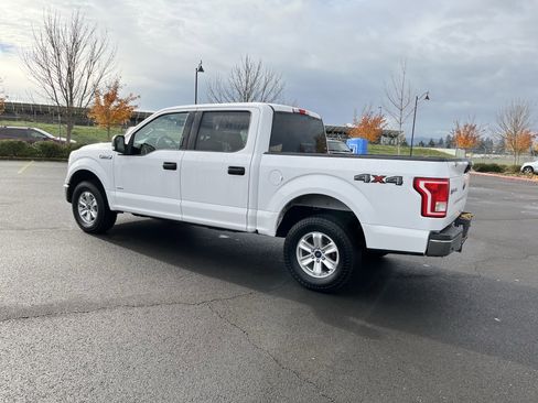 Used 2016 Ford F150 XLT w/ Equipment Group 301A Mid image 3