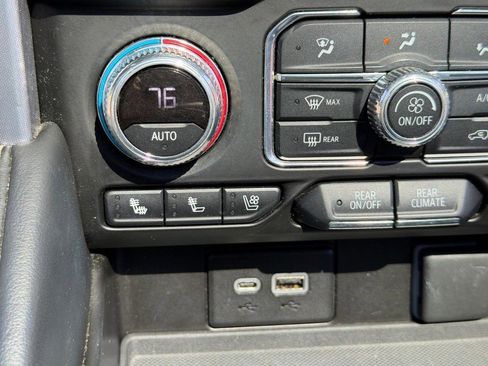 Used 2022 GMC Yukon SLT AWD/4WD image 22