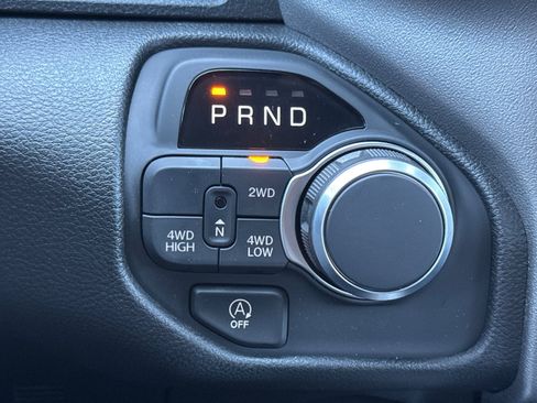 New 2026 RAM 1500 Express AWD/4WD image 19