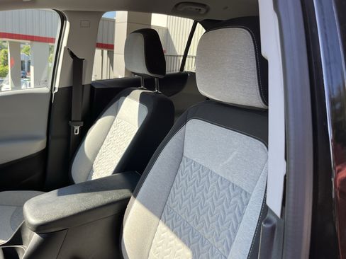 Used 2024 Chevrolet Equinox LT FWD image 18