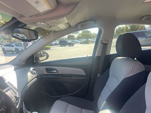Used 2012 Chevrolet Cruze LS w/ Connectivity Package image 23