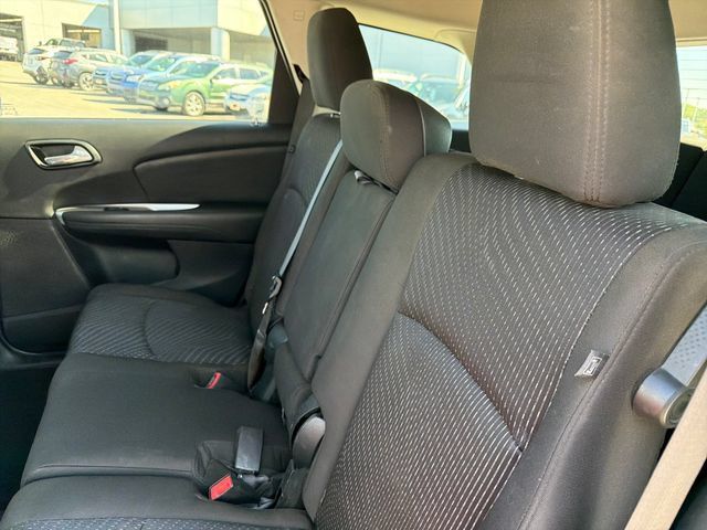 Used 2018 Dodge Journey SE w/ Blacktop Package FWD image 21