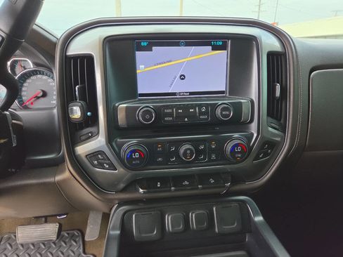 Used 2016 Chevrolet Silverado 1500 LTZ Z71 AWD/4WD image 27