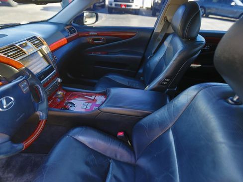 Used 2010 Lexus LS 460 AWD image 13