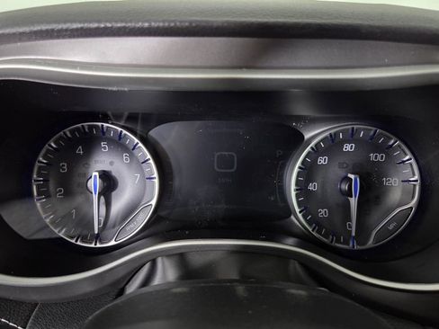 New 2026 Chrysler Pacifica Select image 20