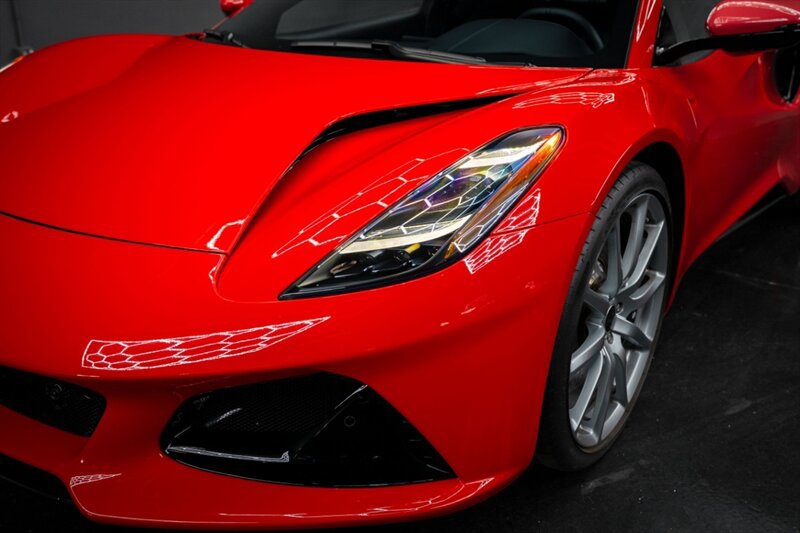 Used 2025 Lotus Emira RWD image 8