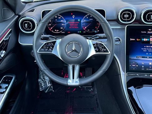 Used 2025 Mercedes-Benz C 300 Sedan image 14