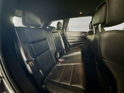 Used 2019 Jeep Grand Cherokee Limited image 26
