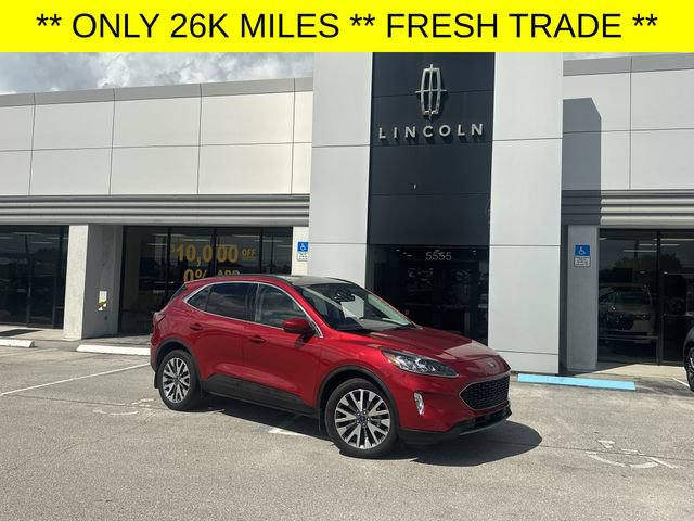 Used 2022 Ford Escape Titanium w/ Class II Trailer Tow Package AWD/4WD image 1