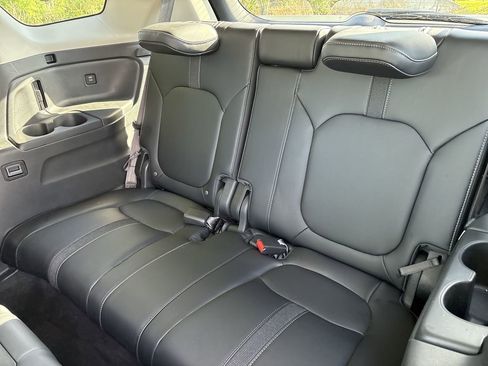 Certified 2025 Honda Pilot EX-L image 19