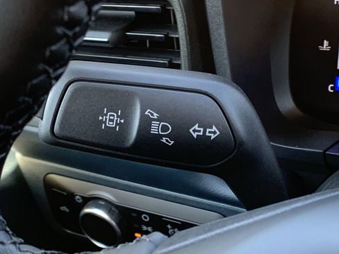 New 2025 Ford Maverick XLT w/ XLT Luxury Package image 29